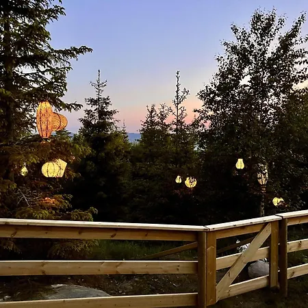 Guest house Sansa Lodge - Jacuzzi - Dyrevennlig - 30 Min Osl 3*