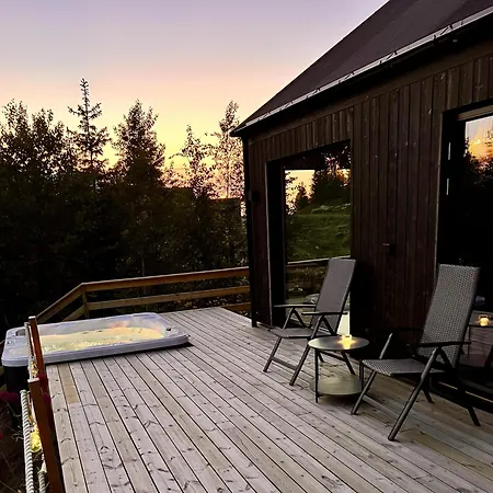 Sansa Lodge - Jacuzzi - Dyrevennlig - 30 Min Osl Guest house Eina
