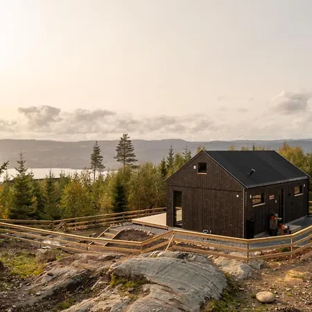 Sansa Lodge - Jacuzzi - Dyrevennlig - 30 Min Osl Guest house 3*